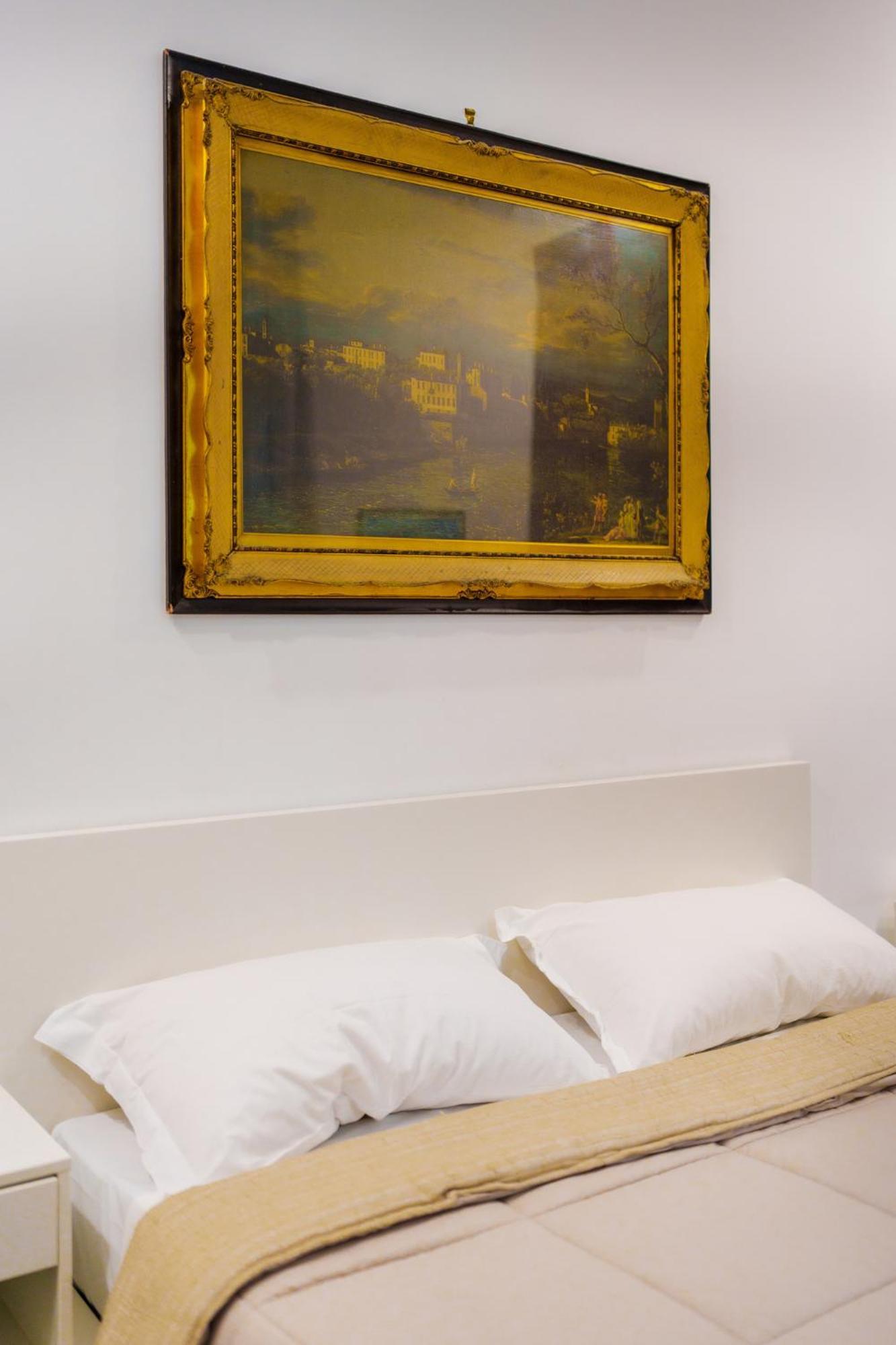 Casa Sasu - Design Modern Apartment Napoli Bagian luar foto