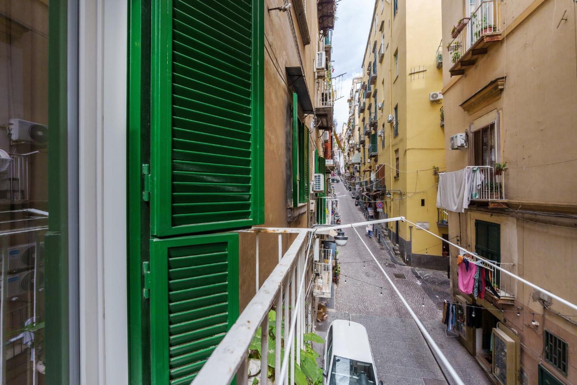 Casa Sasu - Design Modern Apartment Napoli Bagian luar foto